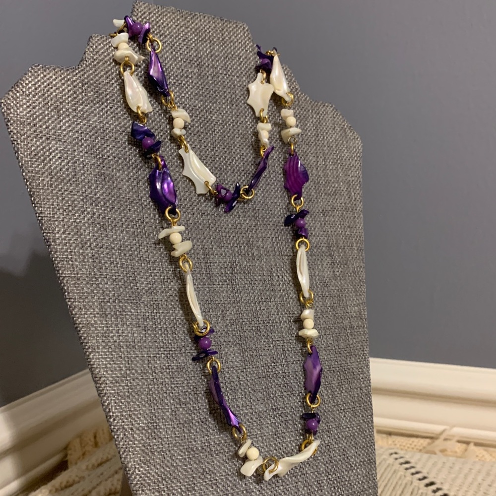 🐞2 for$30🐞White and Purple Shell and Gold Necklace
